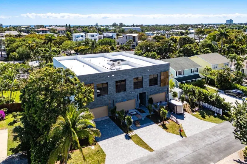 Picture of 923 NE 8Th Avenue, Delray Beach FL 33483
