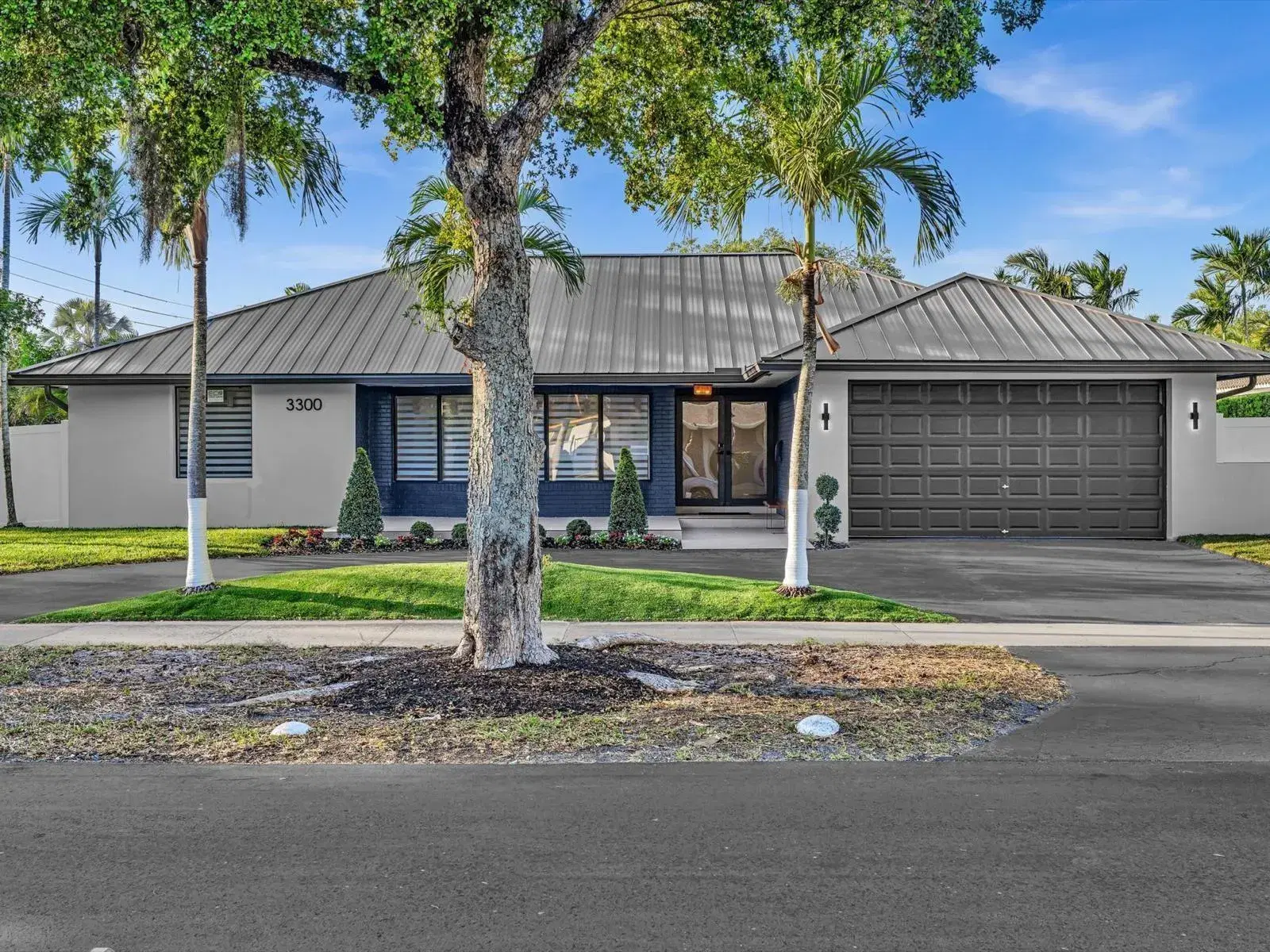 Picture of 3300 N Hills Dr, Hollywood, FL 33021