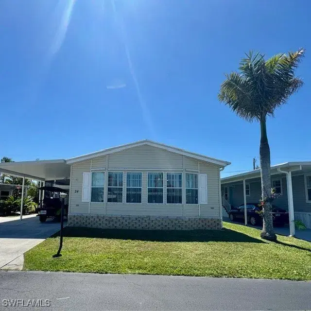 Picture of 24 Oregon Trl 82, Naples FL 34113
