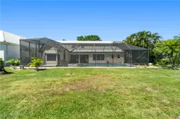 Picture of 835 Ashburton Dr, Naples, FL 34110