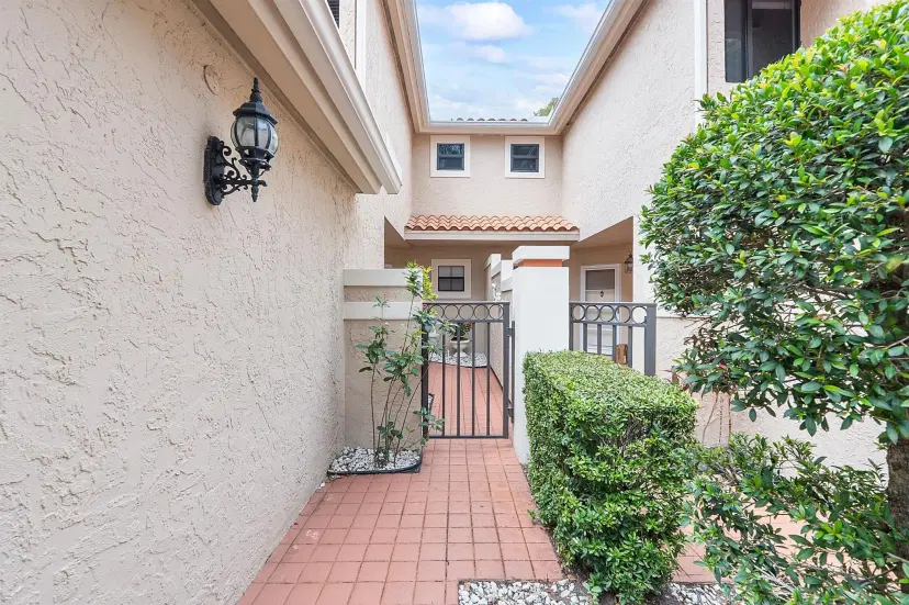 Picture of 6020 Verde Trail 106, Boca Raton FL 33433