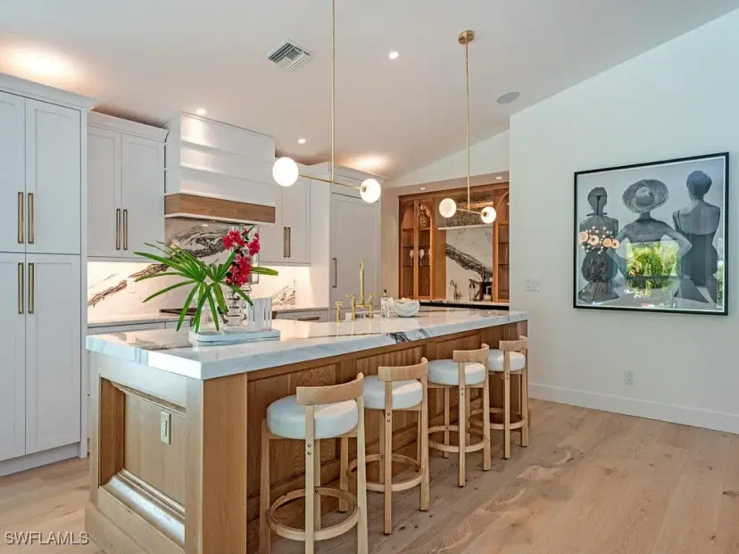 Picture of 1161 Diana Ave, Naples FL 34103