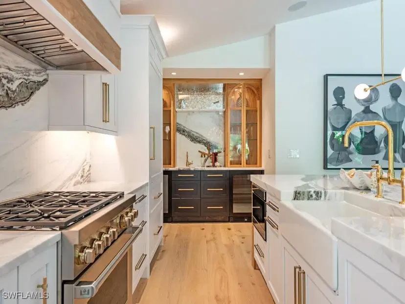 Picture of 1161 Diana Ave, Naples FL 34103
