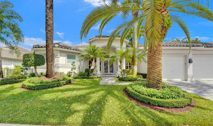 Picture of 2525 Montclaire Cir, Weston FL 33327