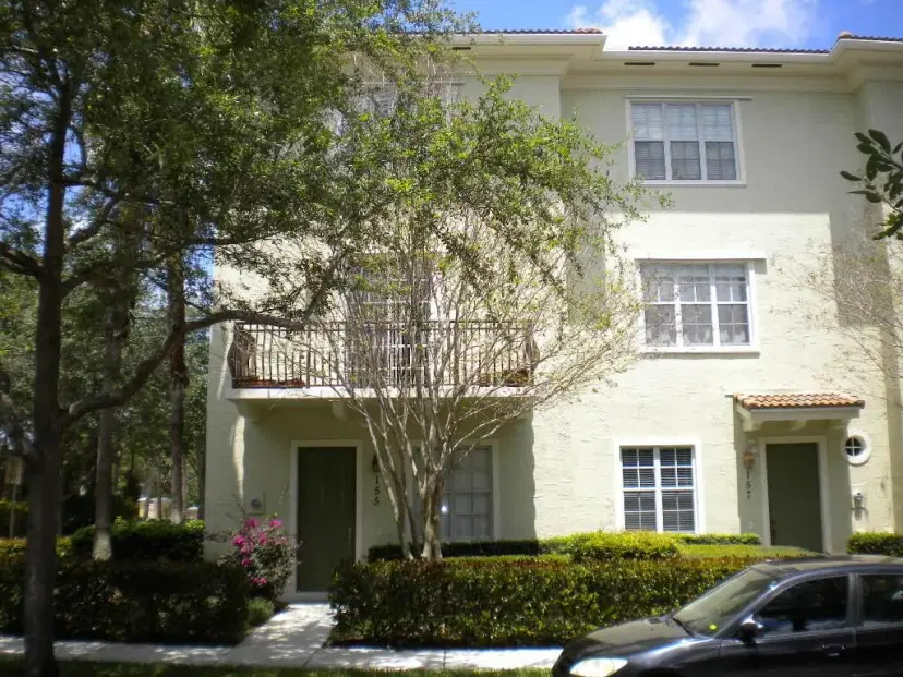 Picture of 155 W Indian Crossing Circle, Jupiter FL 33458