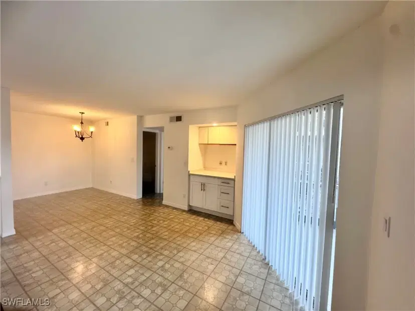Picture of 177 Santa Clara Dr 177-5, Naples FL 34104