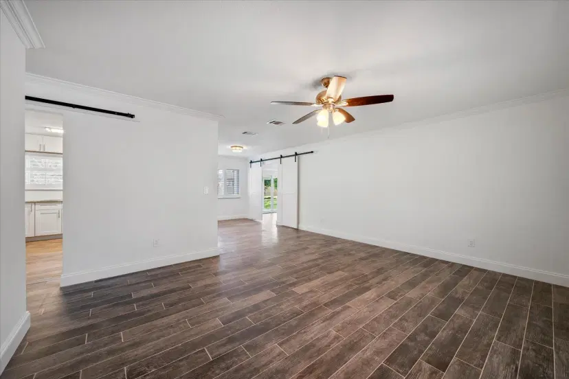 Picture of 2440 8Th Avenue Sw, Vero Beach FL 32962