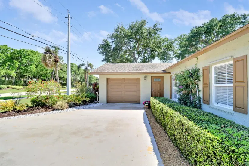 Picture of 14341 Palmwood Road, Palm Beach Gardens FL 33410