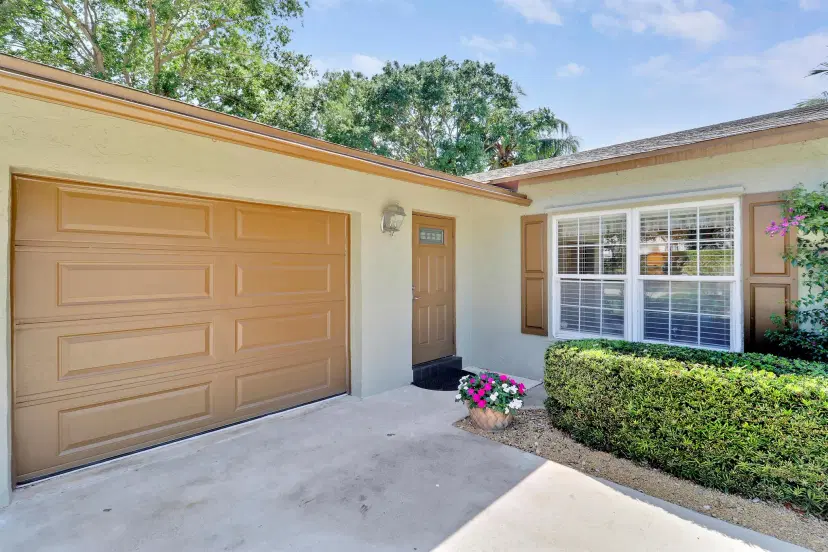 Picture of 14341 Palmwood Road, Palm Beach Gardens FL 33410