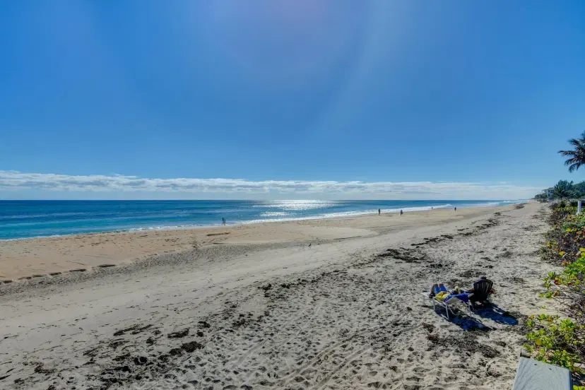 Picture of 5550 N Ocean 107 Boulevard 107, Ocean Ridge FL 33435