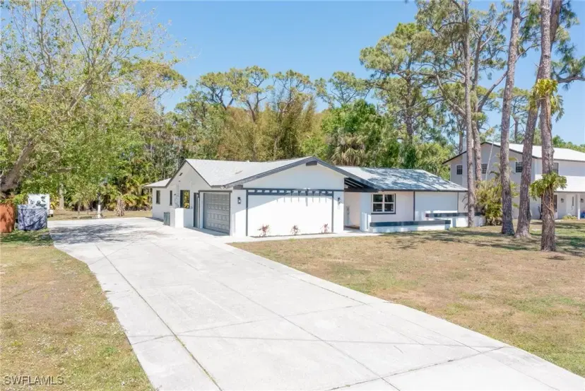 Picture of 1846 Seafan Cir, North Fort Myers FL 33903