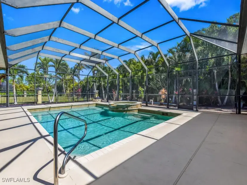 Picture of 5667 Winkler Rd, Fort Myers FL 33919
