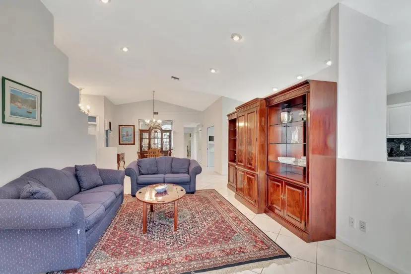 Picture of 9858 Harbour Lake Circle, Boynton Beach FL 33437