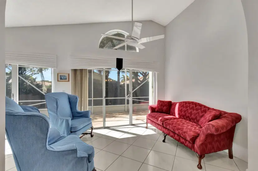 Picture of 9858 Harbour Lake Circle, Boynton Beach FL 33437