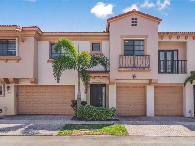 Picture of 4712 Grand Cypress Cir, Coconut Creek, FL 33073