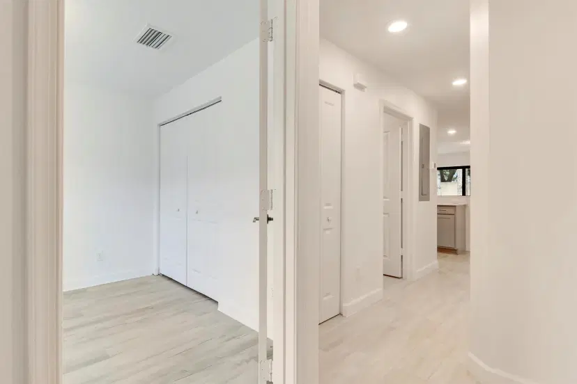 Picture of 4216 Napoli Lake Drive, Riviera Beach FL 33410