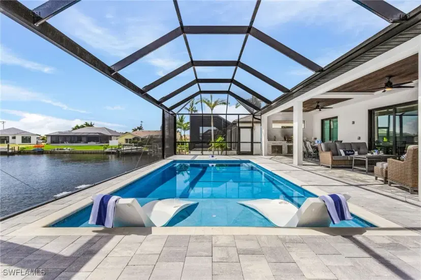 Picture of 4123 Oasis Blvd, Cape Coral FL 33914