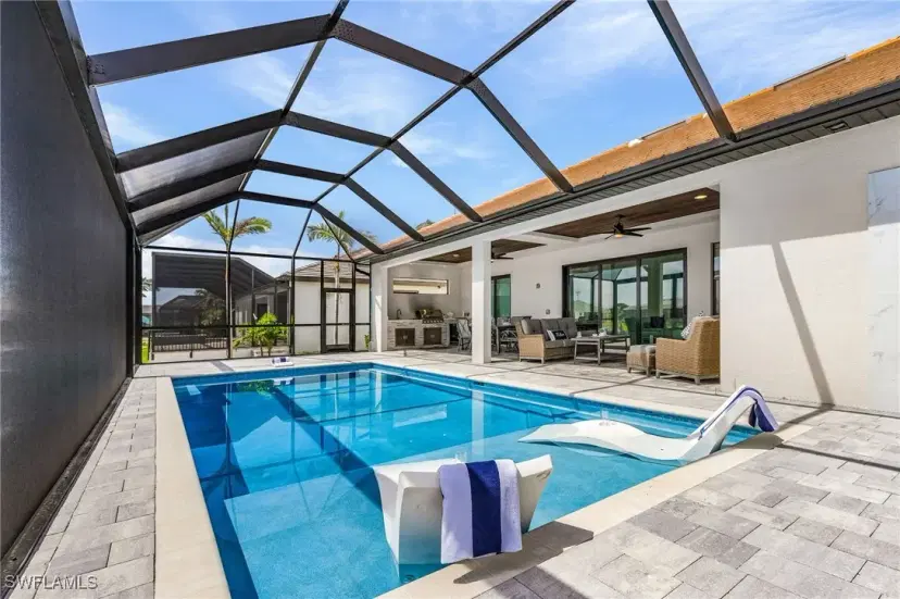 Picture of 4123 Oasis Blvd, Cape Coral FL 33914