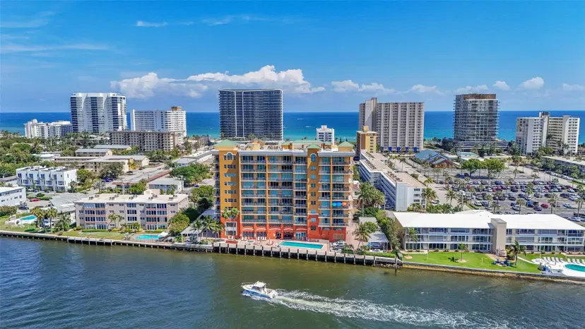 Picture of 821 N Riverside Dr Ph2, Pompano Beach FL 33062