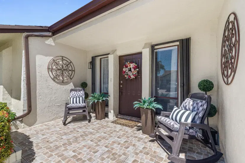 Picture of 6109 Peachtree Lane, Greenacres FL 33463