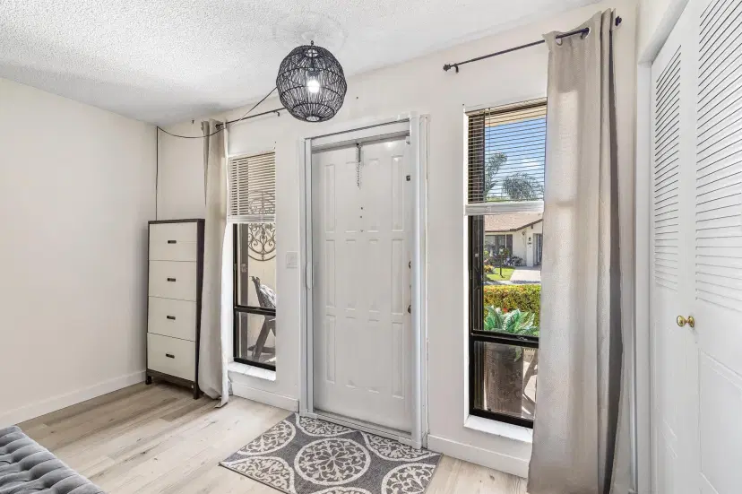 Picture of 6109 Peachtree Lane, Greenacres FL 33463