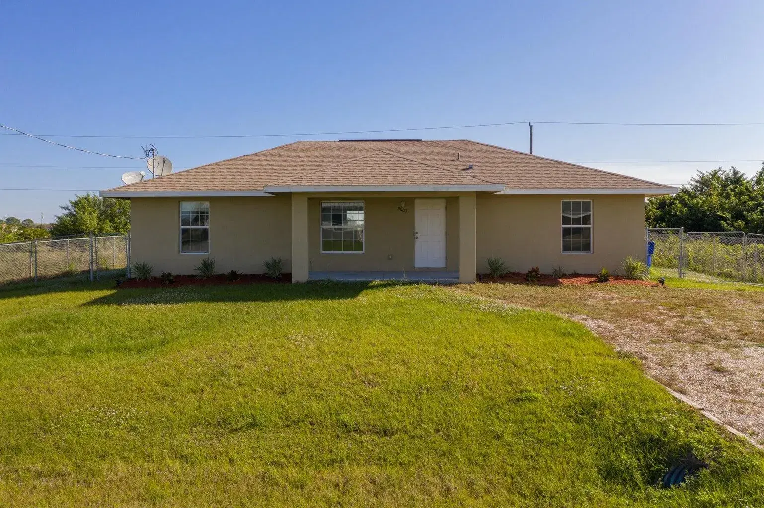 Picture of 9007 S Indio Circle, Labelle, FL 33935