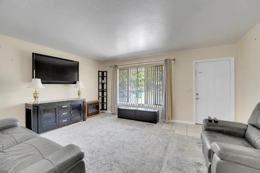 Picture of 277 SW Kimball Circle, Port St Lucie FL 34953