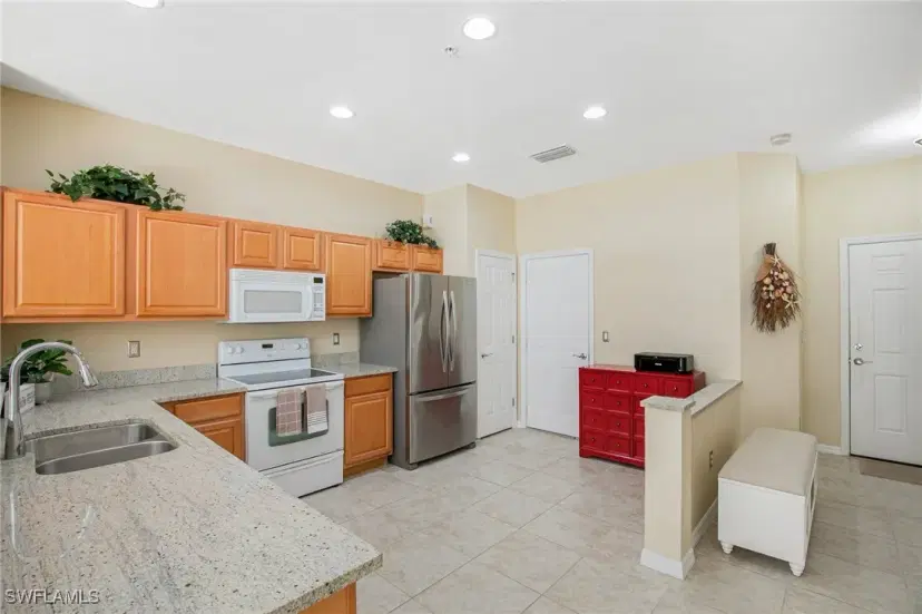 Picture of 15703 Marcello Cir, Naples FL 34110