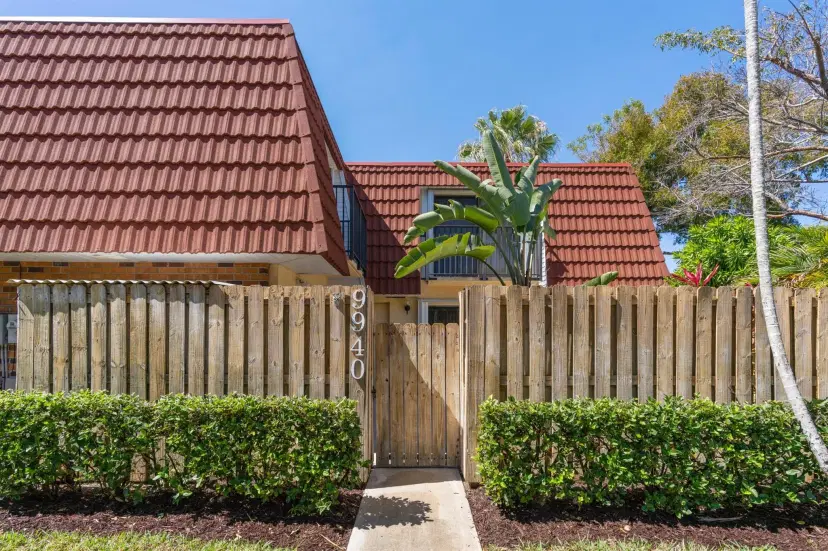 Picture of 9940 NW 6Th Place, Plantation FL 33324