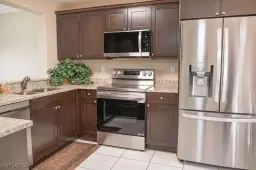 Picture of 1392 Churchill Cir O102, Naples, FL 34116
