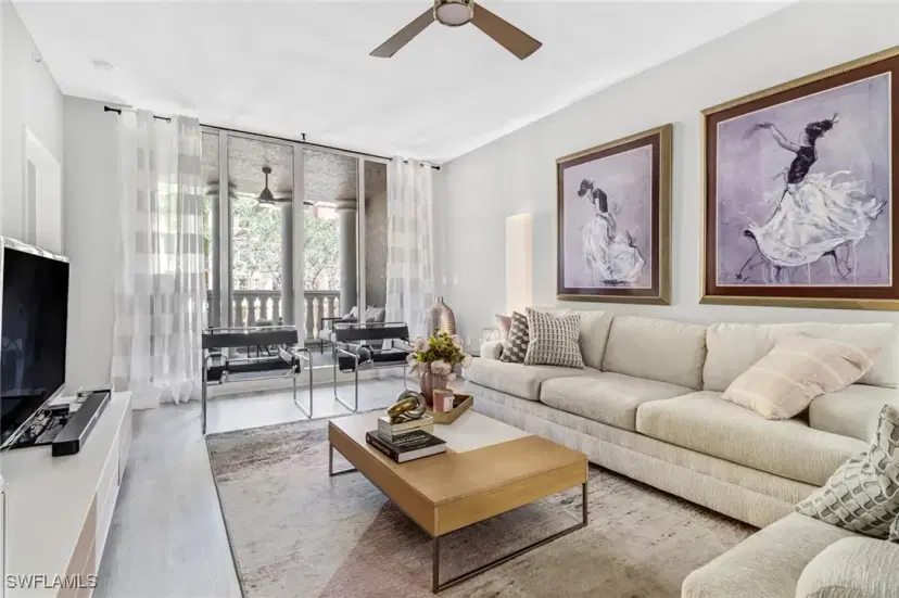 Picture of 410 Bayfront Pl 2205, Naples FL 34102
