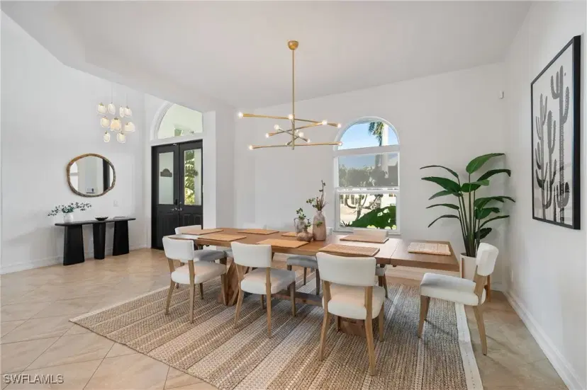 Picture of 930 E Inlet Dr, Marco Island FL 34145