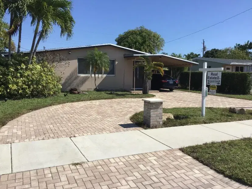 Picture of 801 NE 57Th St, Oakland Park FL 33334