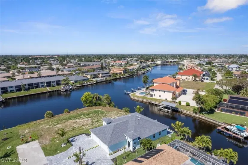 Picture of 1105 SE 38Th St, Cape Coral FL 33904