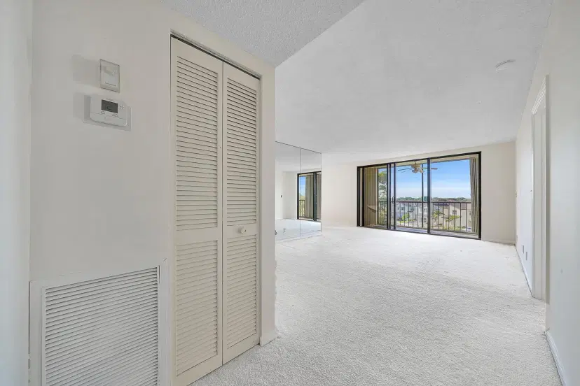 Picture of 5951 Wellesley Park Drive 403, Boca Raton FL 33433