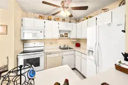Picture of 8101 S Woods Cir 1, Fort Myers, FL 33919