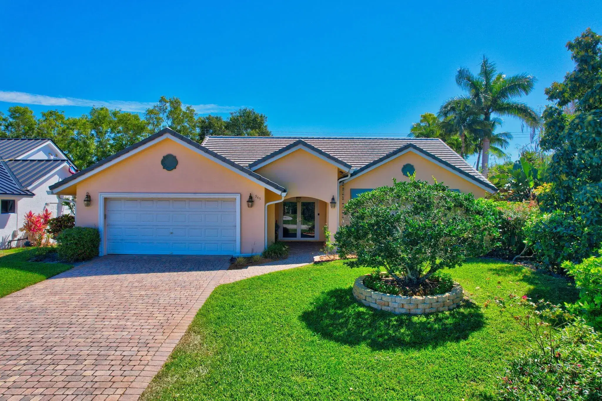 Picture of 945 Greensward Lane, Delray Beach, FL 33445