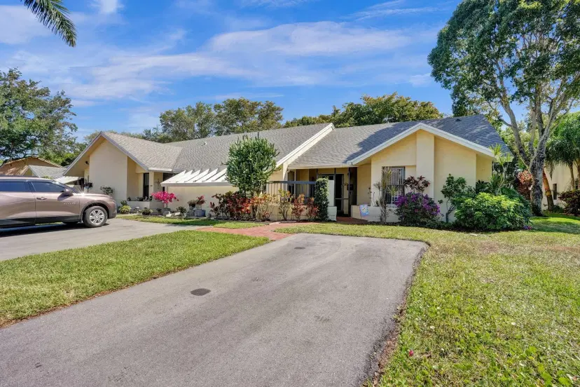 Picture of 10908 Waterberry Ct, Boca Raton FL 33498