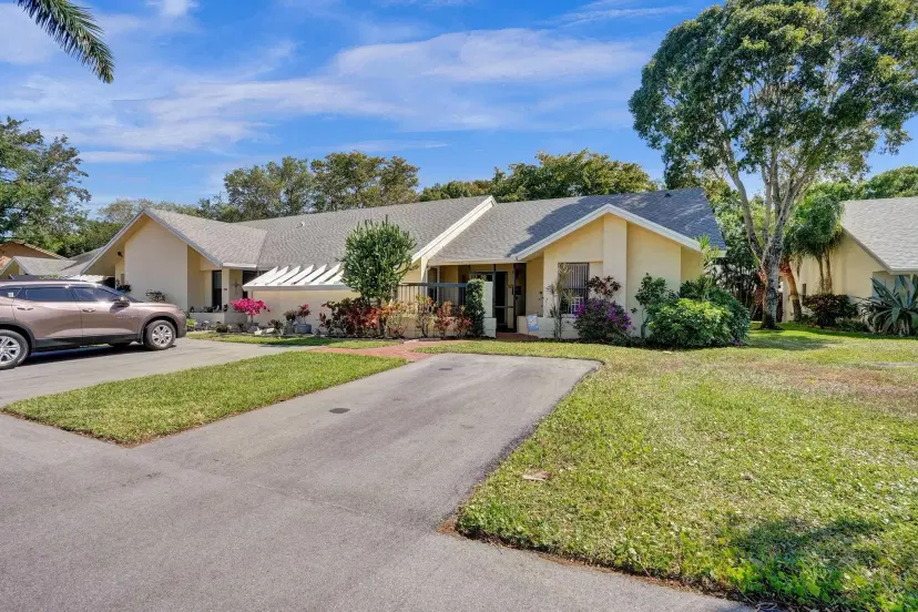 Picture of 10908 Waterberry Ct, Boca Raton FL 33498