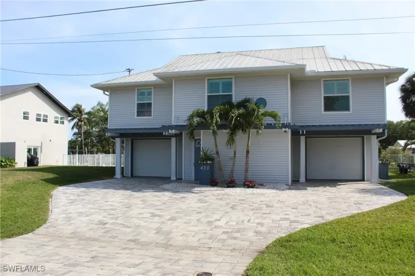 Picture of 453 Seaworthy Rd, North Fort Myers FL 33903