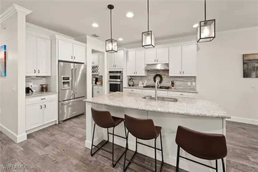 Picture of 16343 Winfield Ln, Naples FL 34110