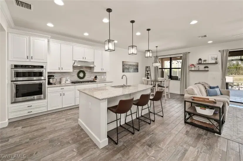 Picture of 16343 Winfield Ln, Naples FL 34110