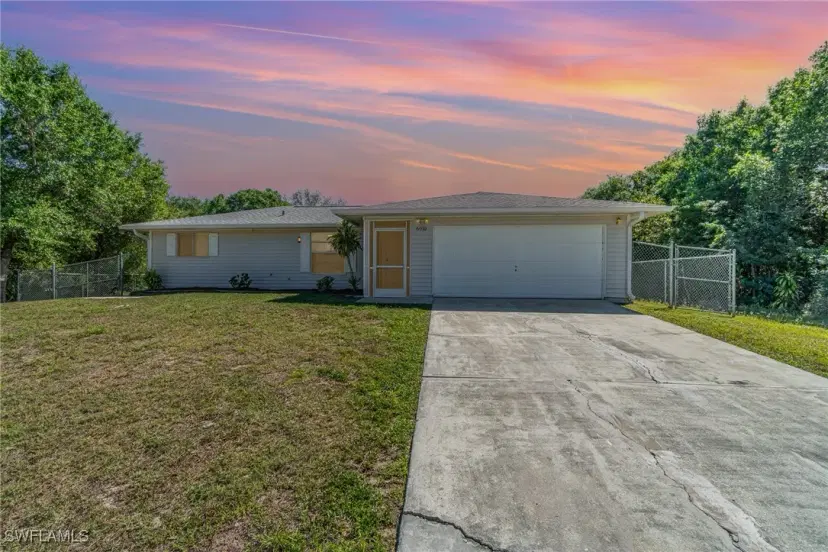 Picture of 6010 Latimer Ave, Fort Myers FL 33905
