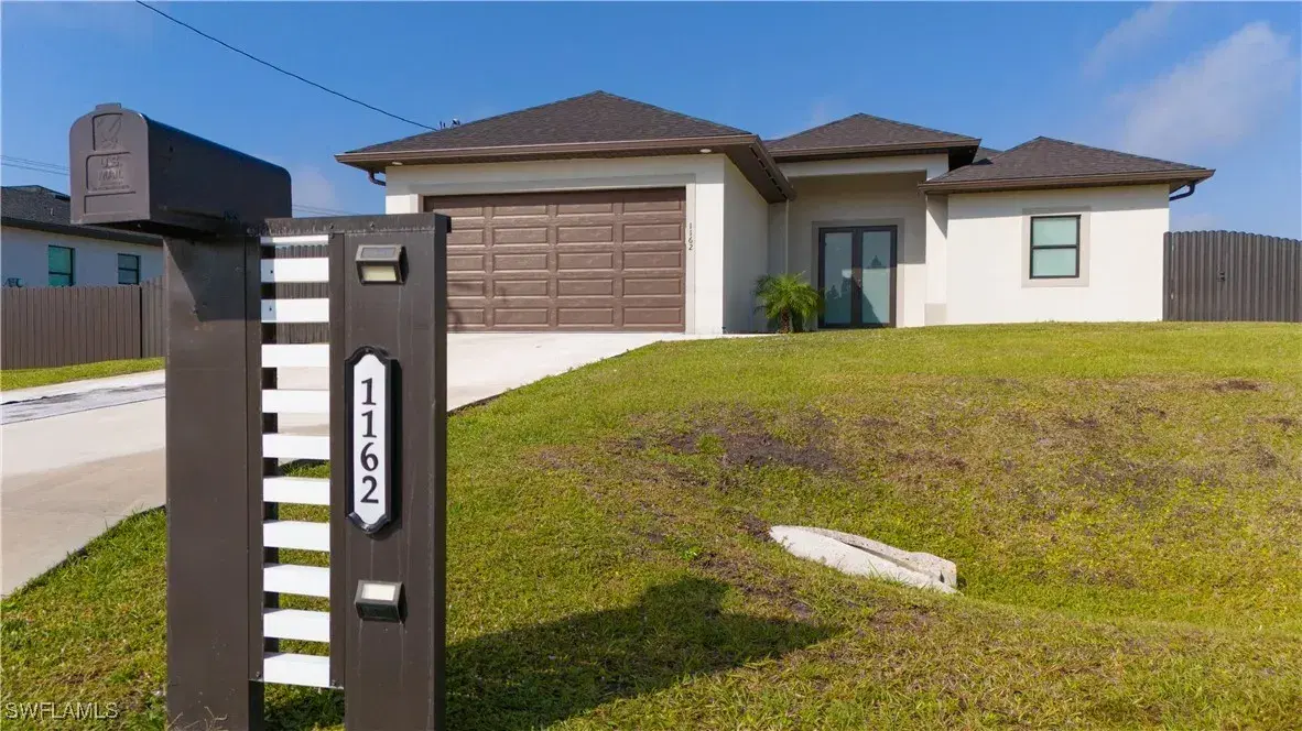Picture of 1162 Helen Ave S, Lehigh Acres, FL 33974