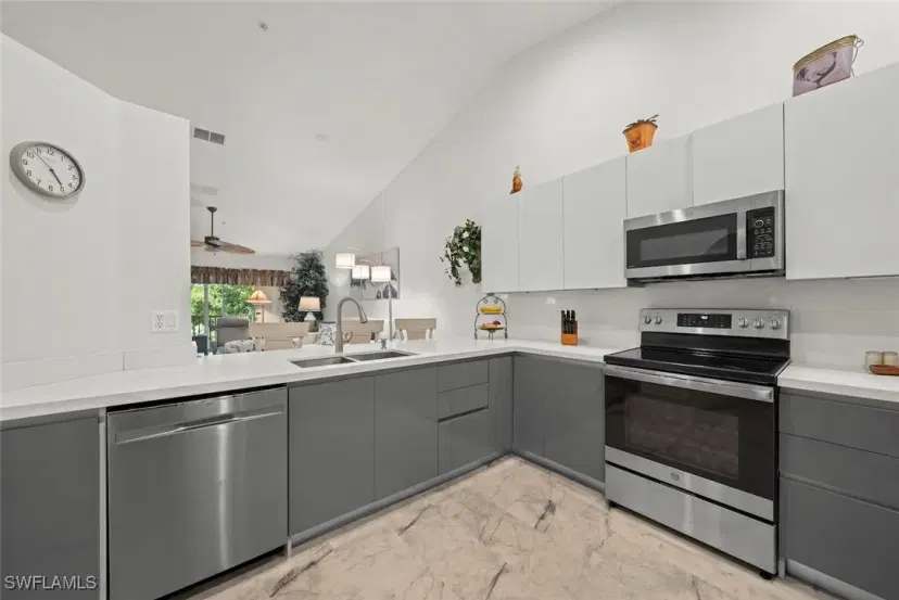 Picture of 973 Hingham Way T202, Naples FL 34104