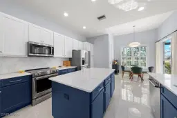 Picture of 9119 Links Dr, Fort Myers, FL 33913