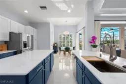 Picture of 9119 Links Dr, Fort Myers, FL 33913