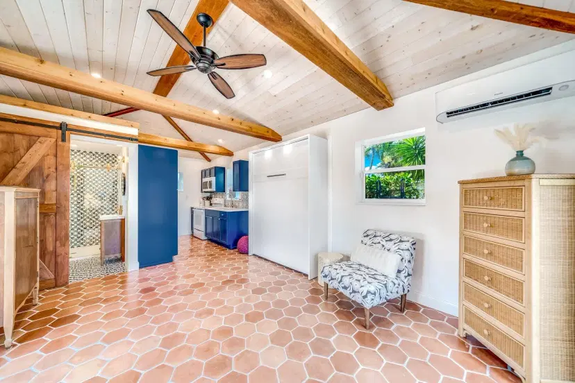 Picture of 348 Alhambra Pl, West Palm Beach FL 33405