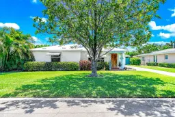 Picture of 348 Alhambra Pl, West Palm Beach, FL 33405