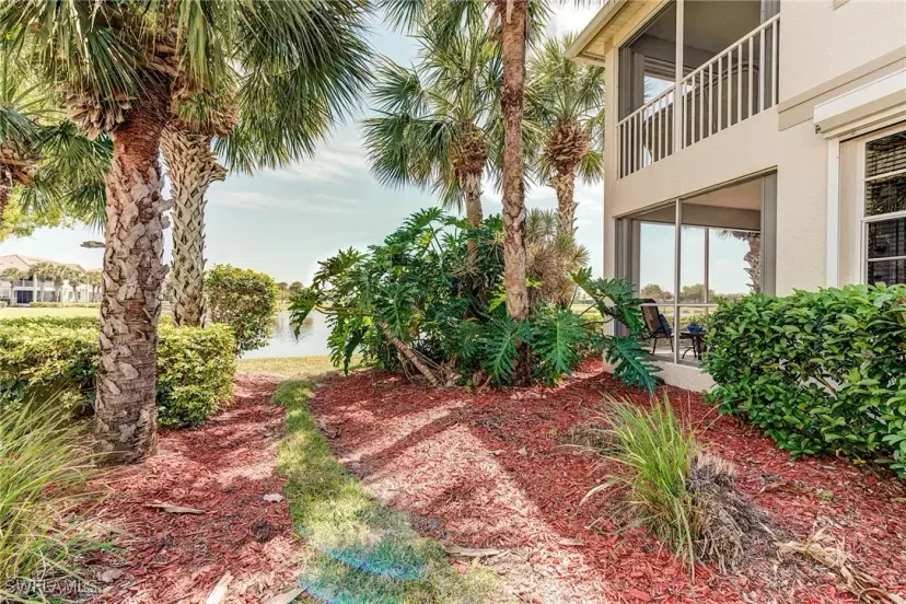 Picture of 16550 Crownsbury Way 101, Fort Myers FL 33908
